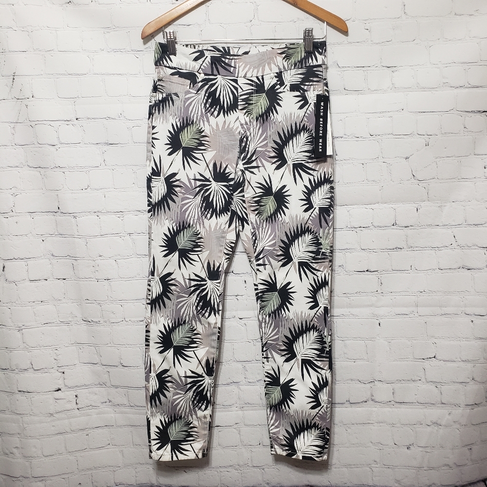 Tribal Jeans NWT Sz 4 Ankle Jegging in Jungle